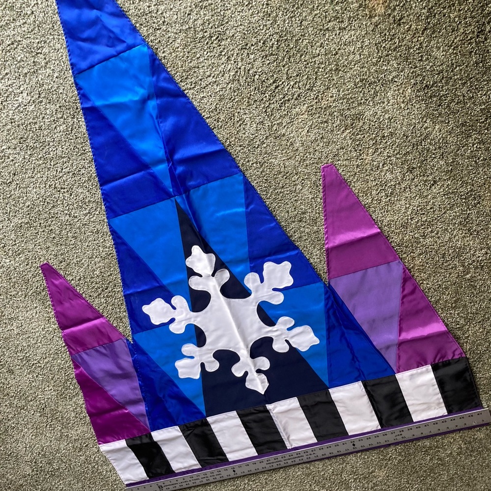 Winds End Snow Flake Flag